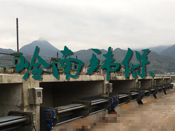  啟閉升降機 